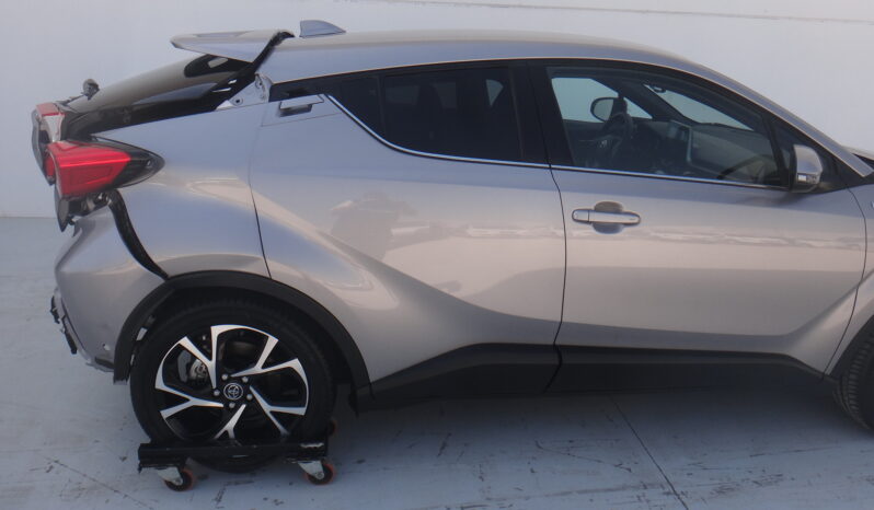 TOYOTA C-HR full