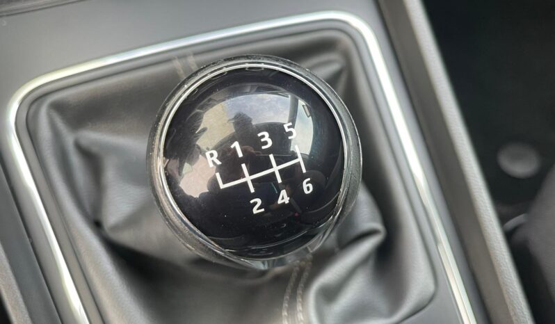 SEAT LEON full