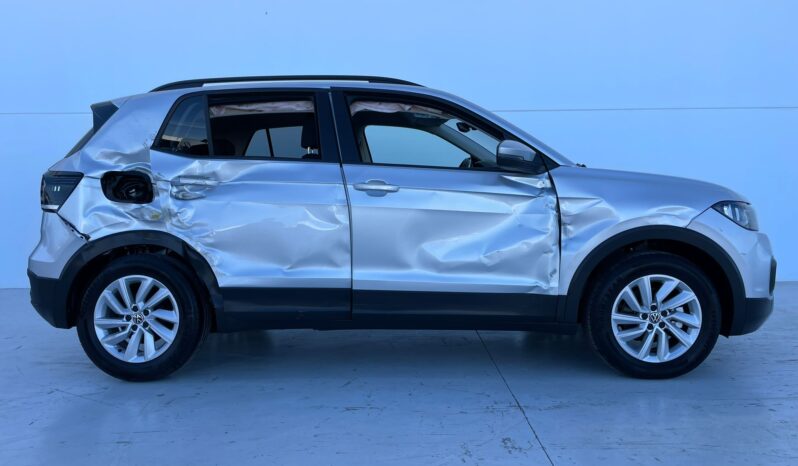 VOLKSWAGEN T-CROSS full