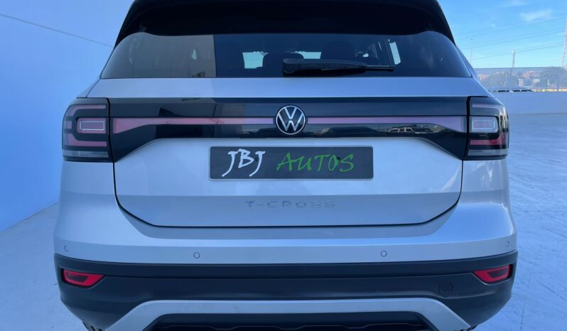 VOLKSWAGEN T-CROSS full