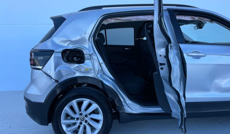 VOLKSWAGEN T-CROSS full