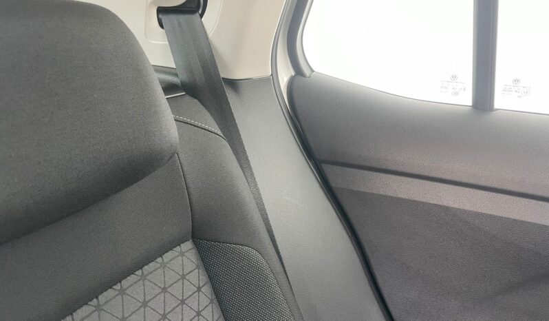 VOLKSWAGEN T-CROSS full