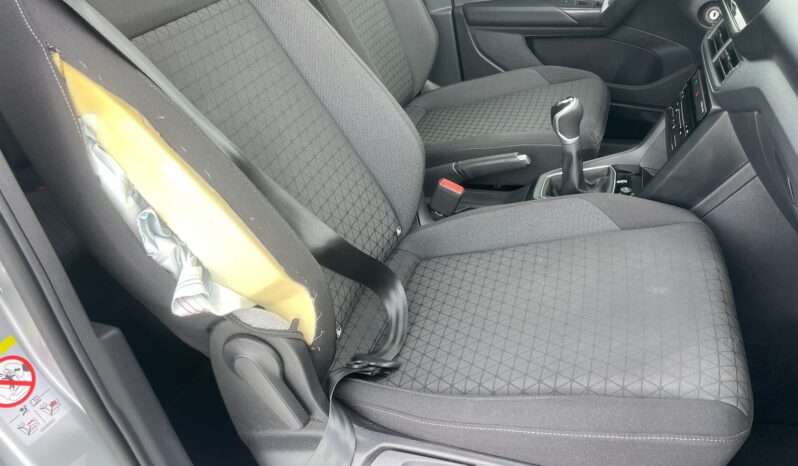 VOLKSWAGEN T-CROSS full