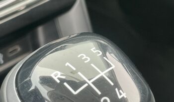 VOLKSWAGEN T-CROSS full