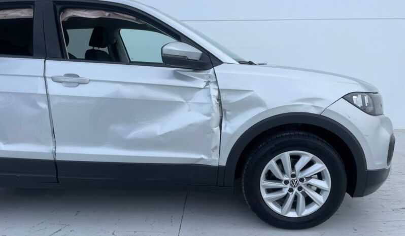 VOLKSWAGEN T-CROSS full