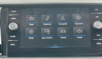VOLKSWAGEN T-CROSS full