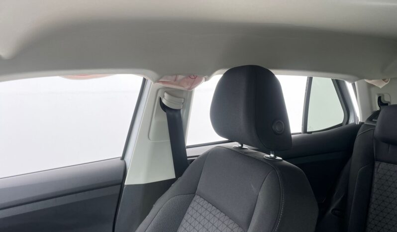 VOLKSWAGEN T-CROSS full