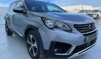 PEUGEOT 5008 full