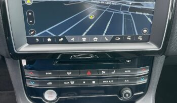 JAGUAR F-PACE full