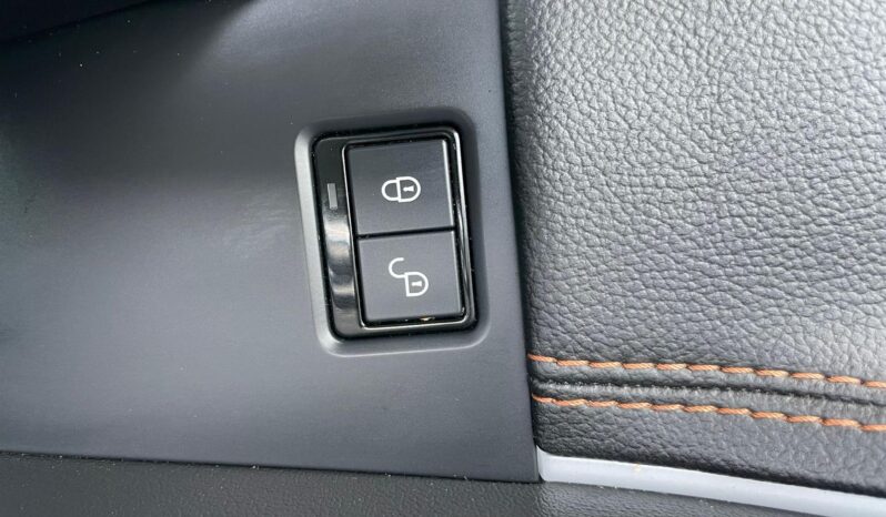 JAGUAR F-PACE full