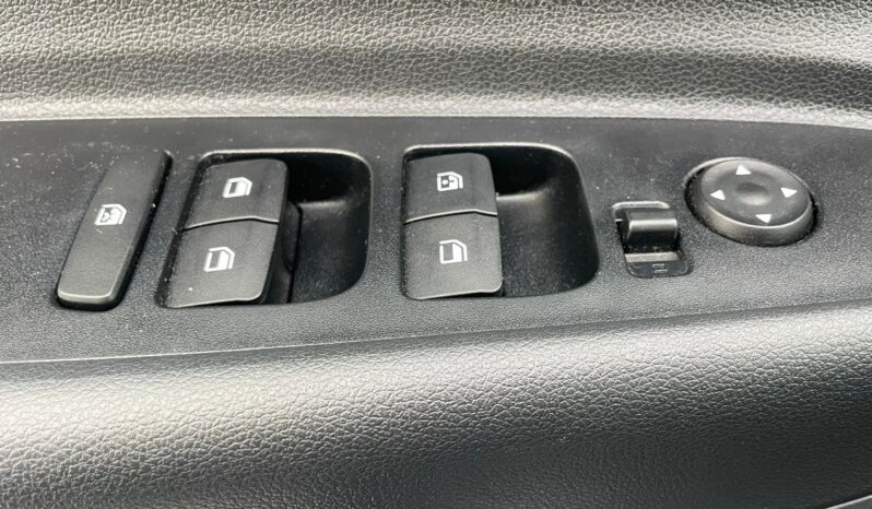 HYUNDAI I20 full
