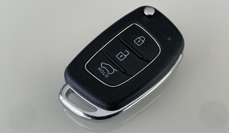 HYUNDAI I10 full