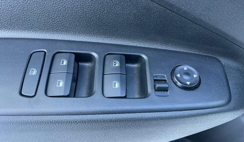 HYUNDAI I10 full