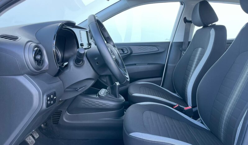 HYUNDAI I10 full