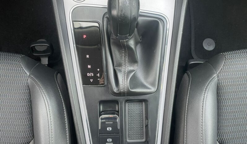 SEAT LEON full