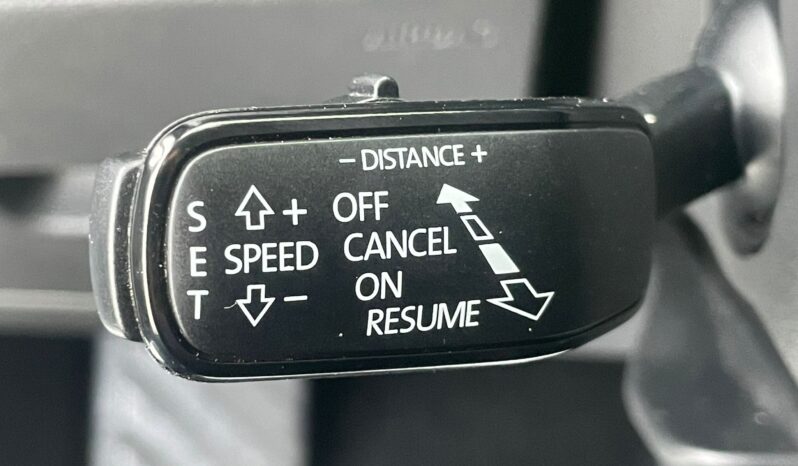 SEAT LEON full