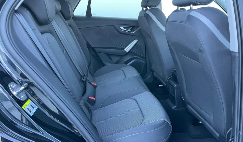 AUDI Q2 full