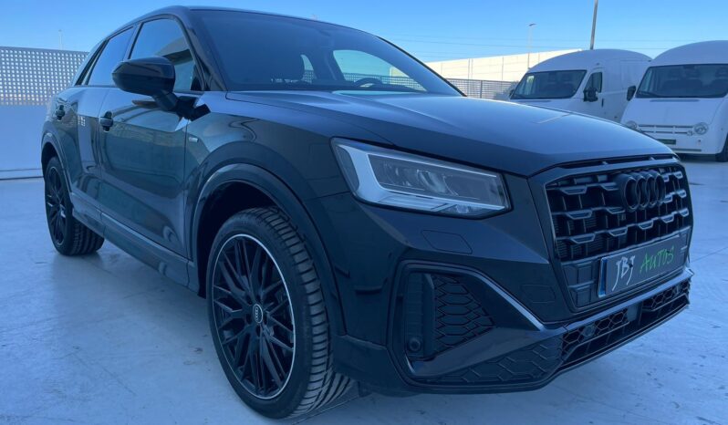 AUDI Q2 full