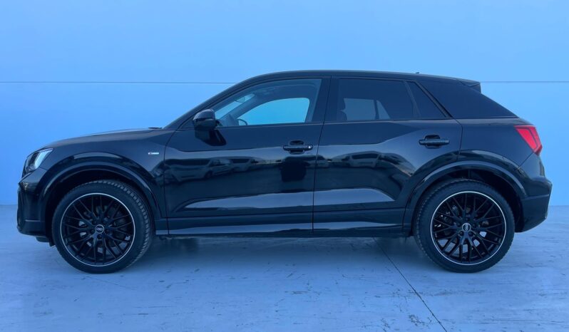 AUDI Q2 full