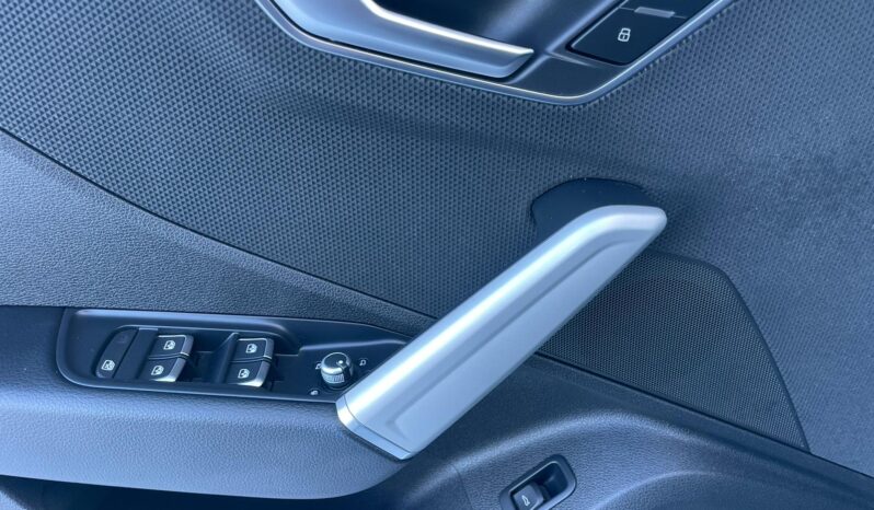 AUDI Q2 full