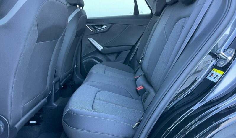 AUDI Q2 full