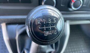 VOLKSWAGEN TRANSPORTER full