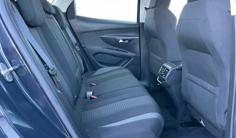 PEUGEOT 3008 full