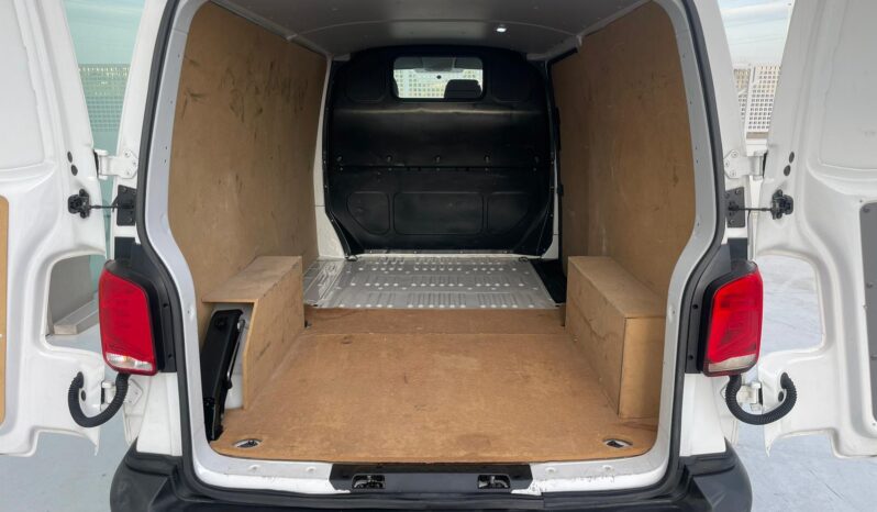 VOLKSWAGEN TRANSPORTER full