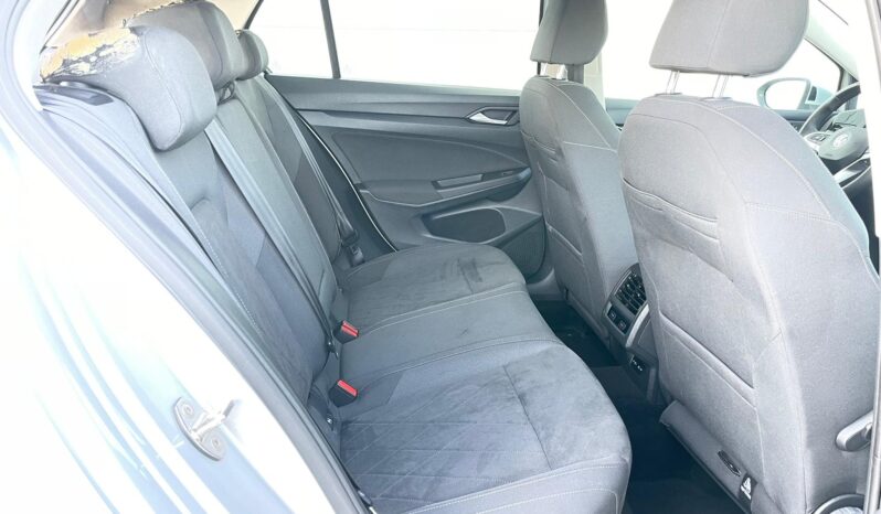 VOLKSWAGEN GOLF full