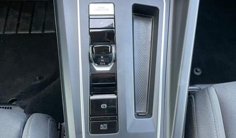 VOLKSWAGEN GOLF full