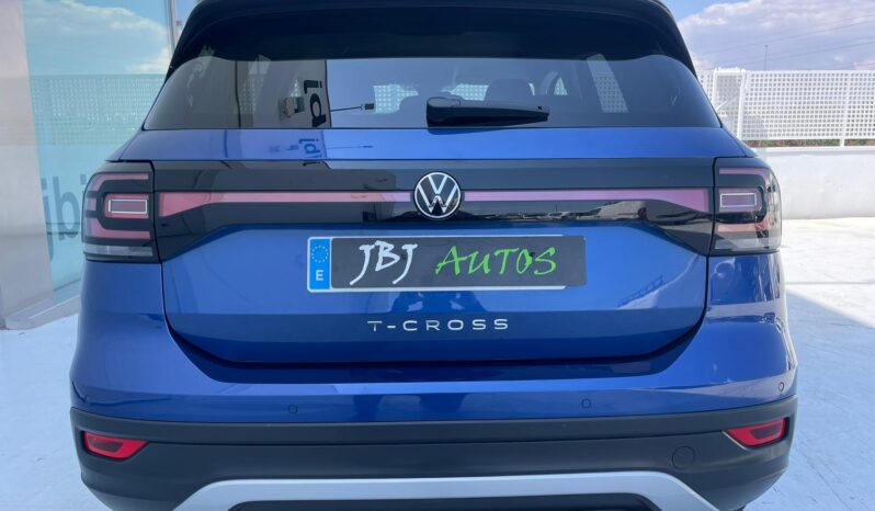 VOLKSWAGEN T-CROSS full