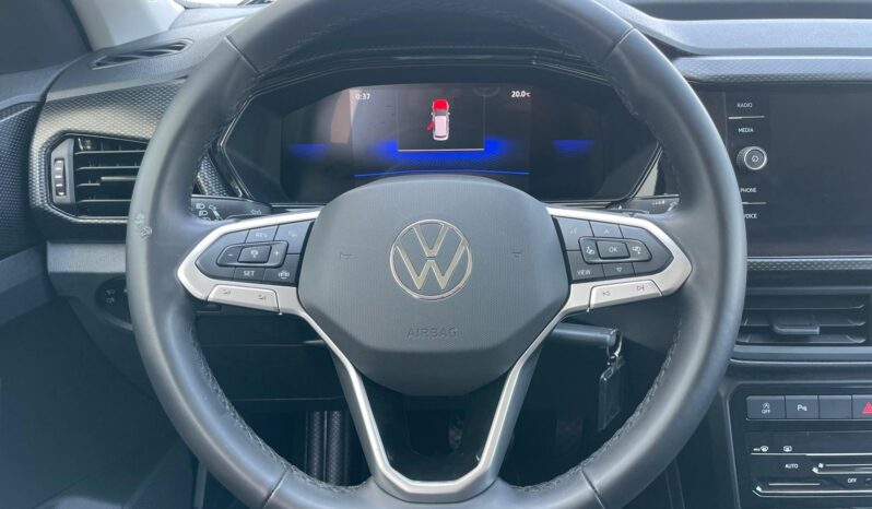 VOLKSWAGEN T-CROSS full