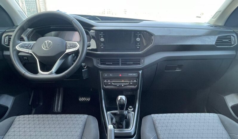 VOLKSWAGEN T-CROSS full