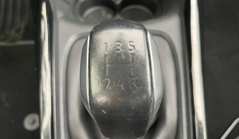 PEUGEOT 2008 full