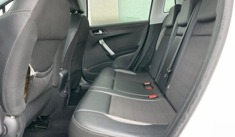 PEUGEOT 2008 full