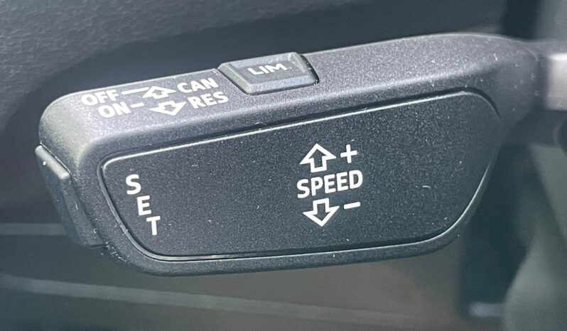 AUDI Q2 full