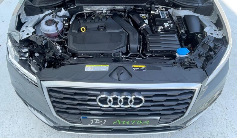 AUDI Q2 full
