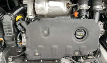 PEUGEOT 5008 full
