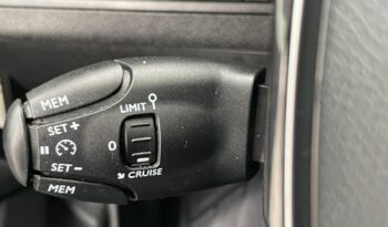 PEUGEOT 5008 full