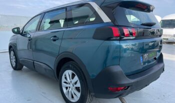 PEUGEOT 5008 full