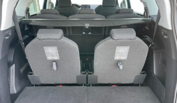 PEUGEOT 5008 full