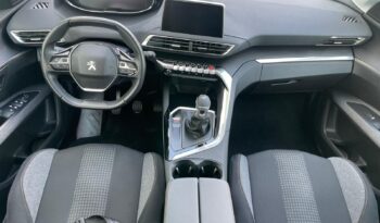 PEUGEOT 5008 full