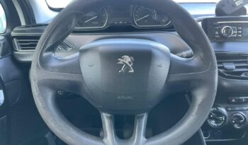 PEUGEOT 208 full