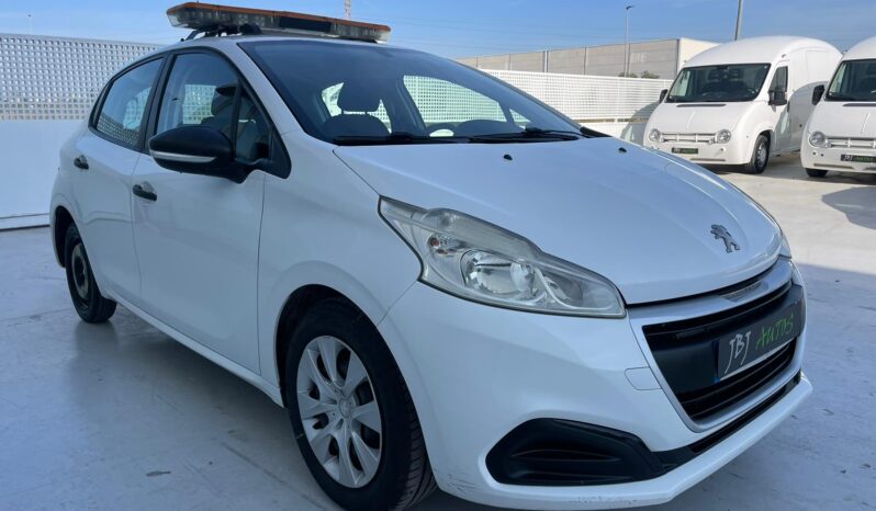 PEUGEOT 208 full