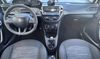 PEUGEOT 208 full