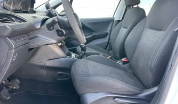 PEUGEOT 208 full