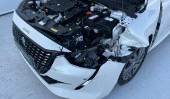 PEUGEOT 208 full