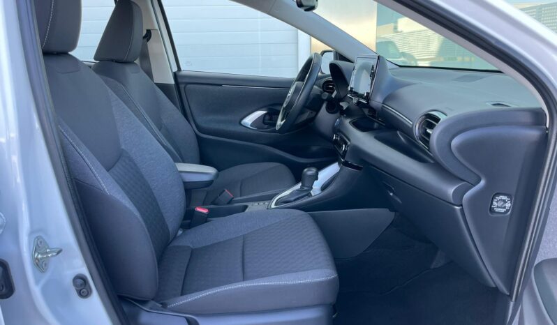 TOYOTA YARIS full