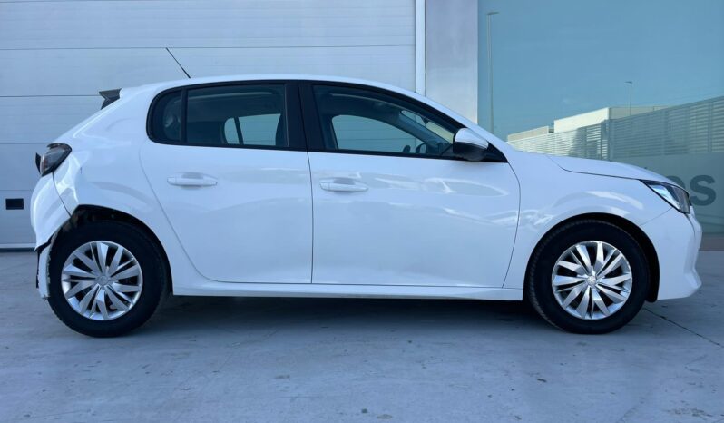 PEUGEOT 208 full