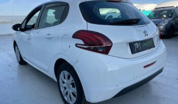 PEUGEOT 208 full